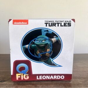 Nickelodeon Q Fig Teenage Mutant Ninja Turtles Leonardo Figurine
